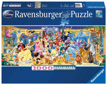 Afbeelding in Gallery-weergave laden, Ravensburger Panorama Puzzel Disney Groepsfoto - Legpuzzel - 1000 stukjes
